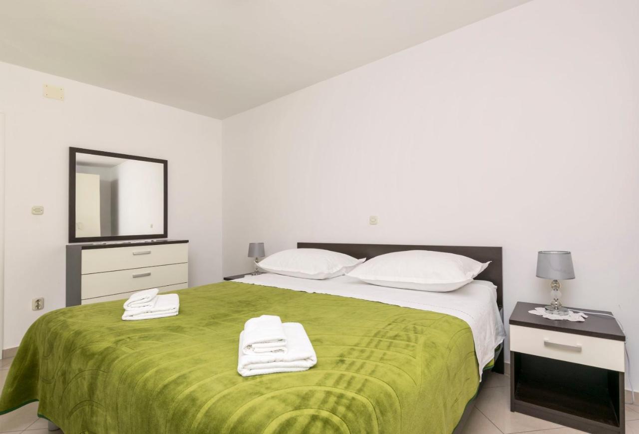 Apartments Maja Trogir Exterior photo